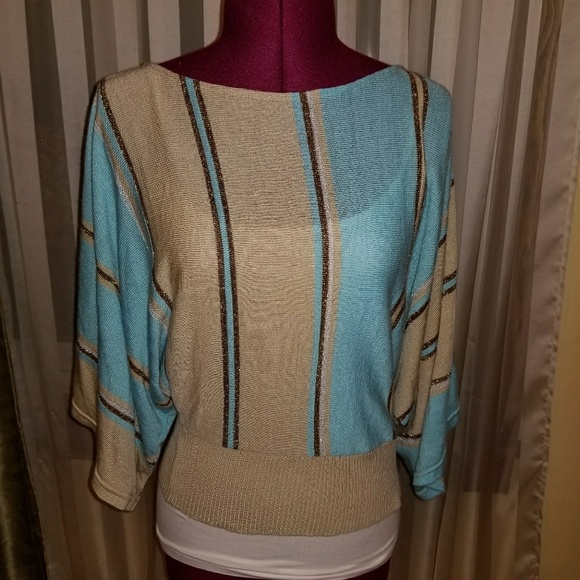Fun striped Kimono Style Knit crop top - Picture 3 of 6